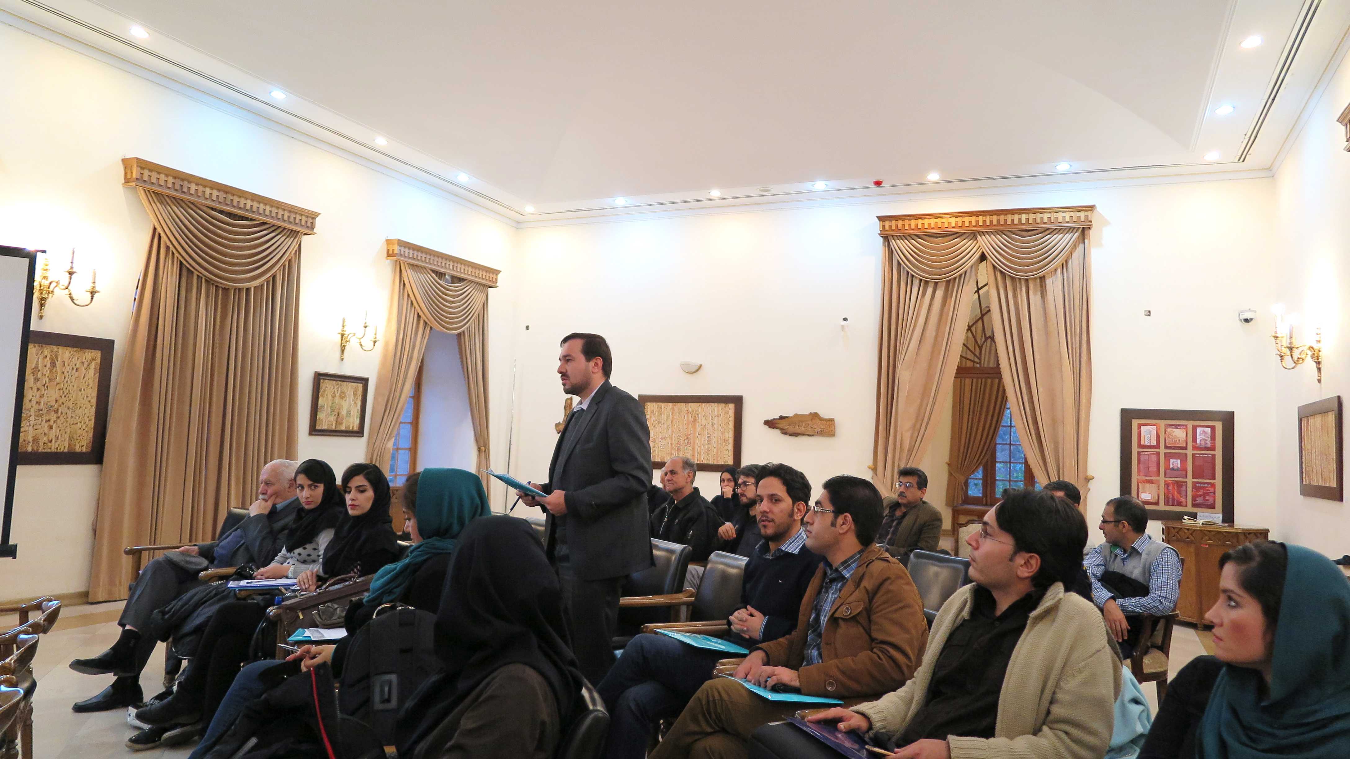 میدان مشق 15