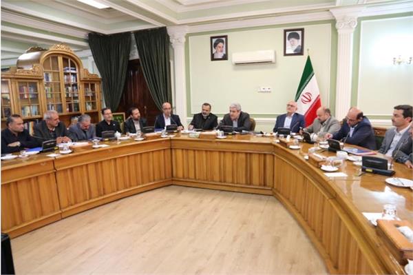 جلسه هم اندیشی رؤسای دانشگاه‌ها، پارک علم و فناوری، بنیاد نخبگان و حوزه علمیه استان برگزار شد