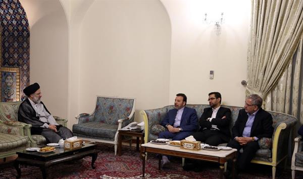 دیدار وزیر ارتباطات و فناوری اطلاعات با تولیت آستان قدس رضوی در جریان سفر به استان خراسان رضوی