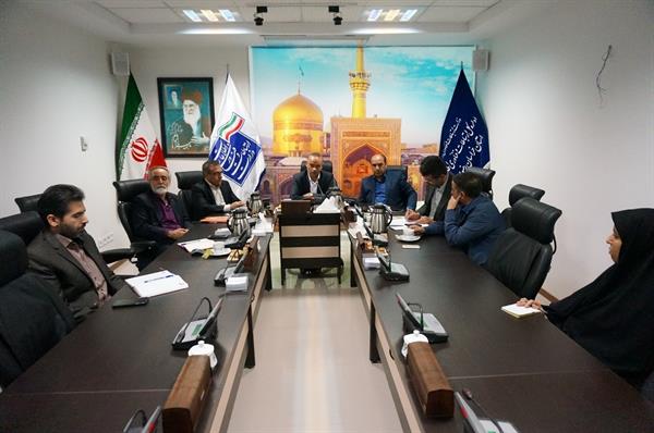 جلسه هم اندیشی با کمیته امداد به منظور حمایت از طرحهای اشتغالزای روستایی